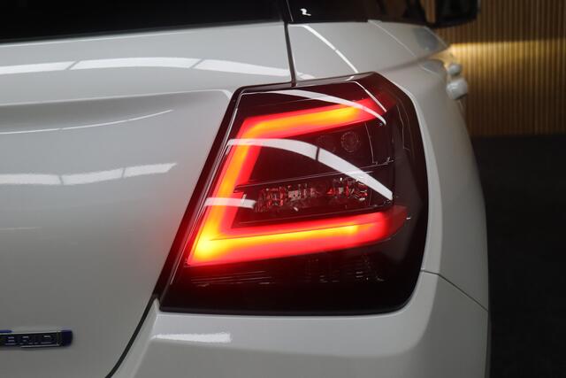 Suzuki SWIFT 1.2 Style Smart Hybrid | € 5.800,- Demo voordeel! | Adaptive-cruise | Apple Carplay & Android Auto | Parkeerhulp | Navigatie | Camera | Clima | Keyless | Stoelverwarming | Dodehoekdetectie