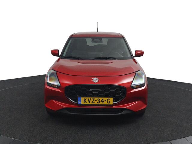 Suzuki SWIFT 1.2 Select Smart Hybrid Automaat | Automaat | Keyless Entry | Stoelverwarming | Navigatie | Dodehoek Detectie | Privacy Glas |