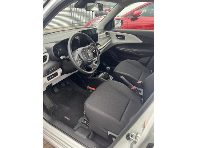 Suzuki SWIFT 1.2 Comfort Smart Hybrid
