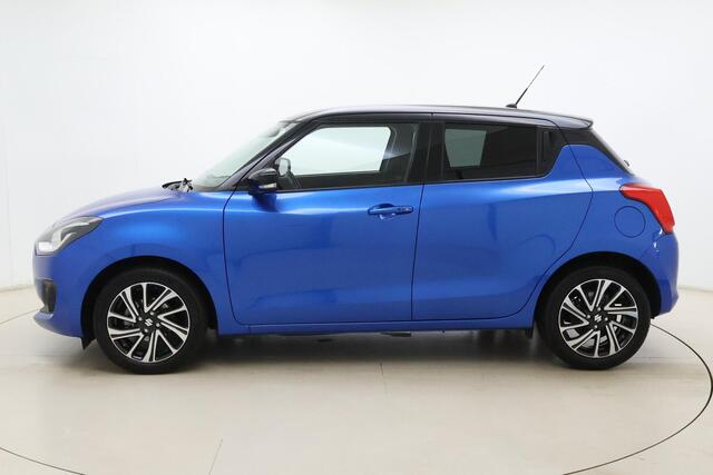 Suzuki SWIFT 1.2 Style Smart Hybrid 83pk | Navigatie | Camera | Climate Control | Stoelverwarming | Cruise Control Adaptief | Lichtmetalen Velgen | Weinig Kilometers