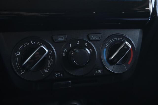 Suzuki SWIFT 1.2 Select Hybrid Carplay | Camera