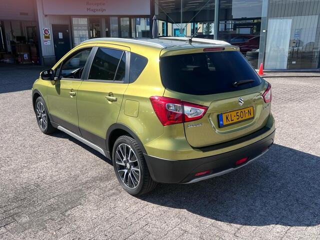 Suzuki SX4 S-CROSS 1.6 High Executive