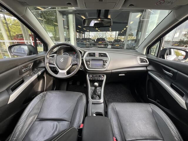 Suzuki SX4 S-CROSS 1.6 High Executive | Stoelverwarming | Afneembare trekhaak