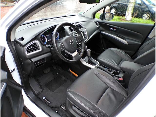 Suzuki SX4 S-CROSS 1.6 High Executive AUTOMAAT/PANORAMADAK/ CAMERA /CRUISECONT TEL NAVI....