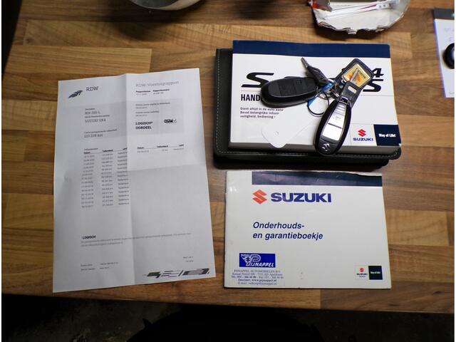 Suzuki SX4 S-CROSS 1.6 High Executive AUTOMAAT/PANORAMADAK/ CAMERA /CRUISECONT TEL NAVI....