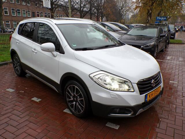 Suzuki SX4 S-CROSS 1.6 High Executive AUTOMAAT/PANORAMADAK/ CAMERA /CRUISECONT TEL NAVI....