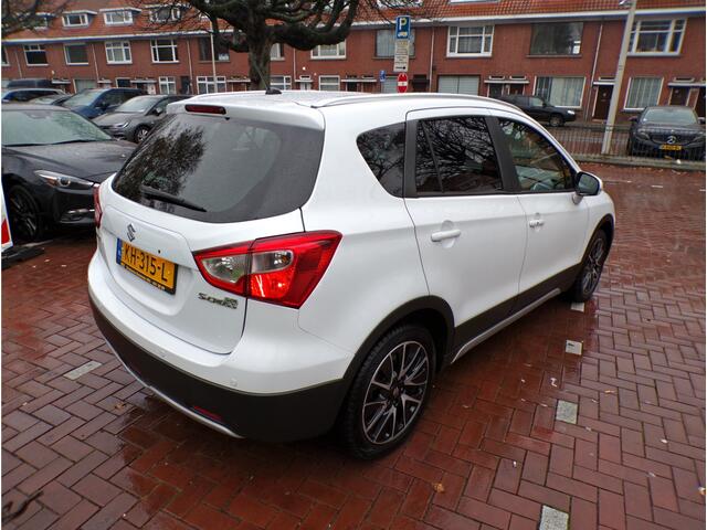 Suzuki SX4 S-CROSS 1.6 High Executive AUTOMAAT/PANORAMADAK/ CAMERA /CRUISECONT TEL NAVI....