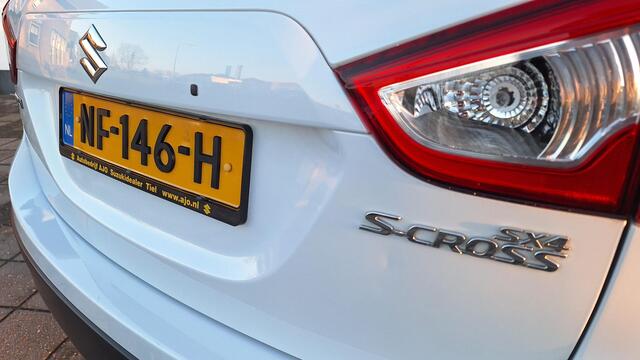 Suzuki SX4 S-CROSS 1.6 Exclusive