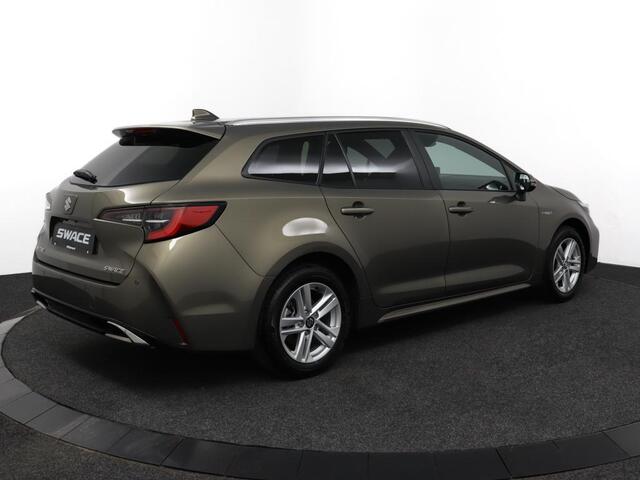 Suzuki Swace 1.8 Hybrid Style | Climate Control | Cruise Control adaptive | Parkeersenosoern V+A | Camera | Apple car play, Android auto | DAB | Navigatie | Suzuki safety system |