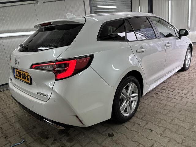 Suzuki Swace 1.8 Hybrid Style