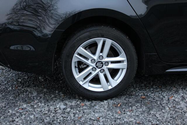 Suzuki Swace 1.8 Hybrid Style ORG NL, NWE MODEL, Dealer onderhouden met Navigatie!