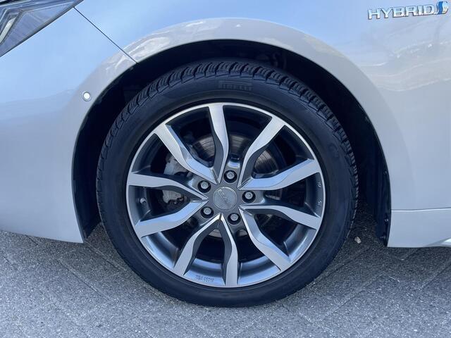 Suzuki Swace 1.8 Hybrid Style Fabrieksgarantie Apple Carplay/Android Auto | info Jeroen van Erp 0492-588980