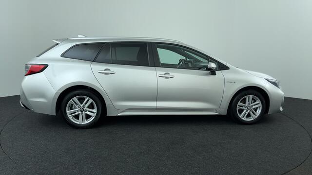 Suzuki Swace 1.8 Hybrid Style | Rijklaar| Navigatie | Adaptieve Cruise Control | Achteruitrij Camera |