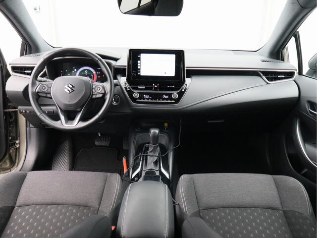 Suzuki Swace 1.8 Hybrid Style/ compleet/ trekhaak!