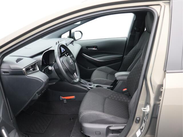 Suzuki Swace 1.8 Hybrid Style/ compleet/ trekhaak!