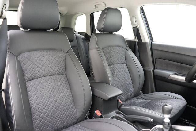 Suzuki VITARA 1.4 Boosterjet Style Smart Hybrid | Nieuw 2024 | Achteruitrijcamera | Cruise control | Navigatie |