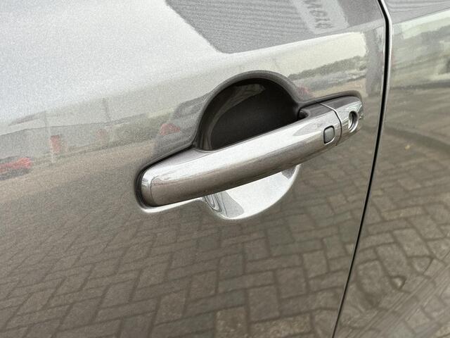 Suzuki VITARA 1.4 Boosterjet Style Smart Hybrid Navi/Clima/Lmv