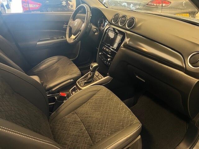Suzuki VITARA 1.5 Hybrid Style Automaat ( Panorama roof )