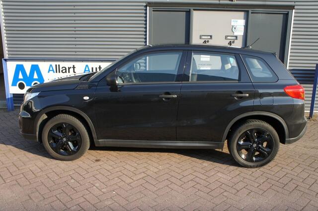 Suzuki VITARA 1,6 Black Edition / Trekhaak
