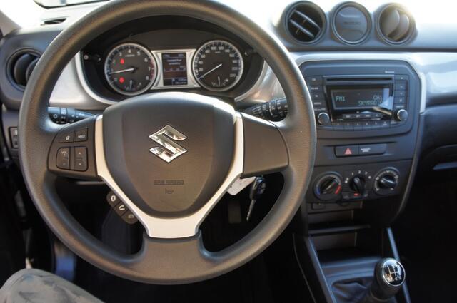 Suzuki VITARA 1,6 Black Edition / Trekhaak