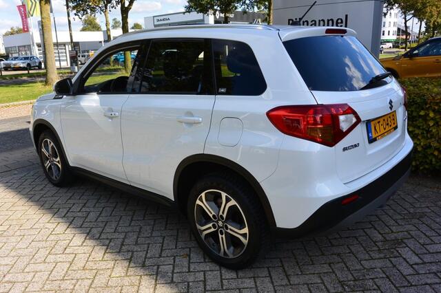 Suzuki VITARA 1.6 High Executive Panoramadak/Airco