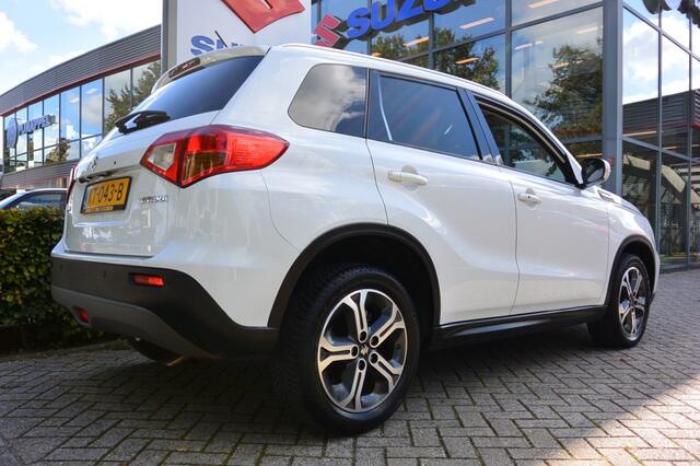 Suzuki VITARA 1.6 High Executive Panoramadak/Airco