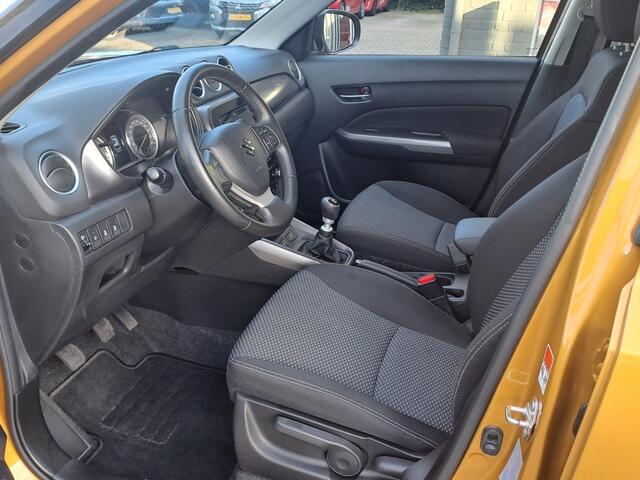 Suzuki VITARA 1.4 Boosterjet 140PK Select Navi Camera Cruise Carplay Stoelverw