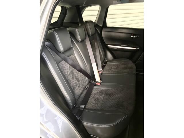 Suzuki VITARA 1.4 Boosterjet Stijl Rijklaarprijs!