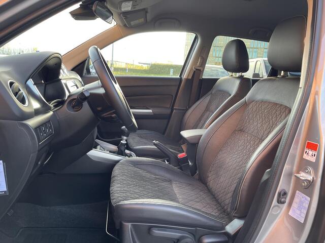 Suzuki VITARA 1.4 Boosterjet Stijl | Navigatie | Camera | Stoelverwarming | Adapt. Cruise Control | LED Koplampen | Keyless Entry | Rijklaarprijs!