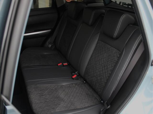 Suzuki VITARA 1.4 Boosterjet Style Smart Hybrid Leder/Alcantara Bekleding, Adaptieve Cruise en Climate Control