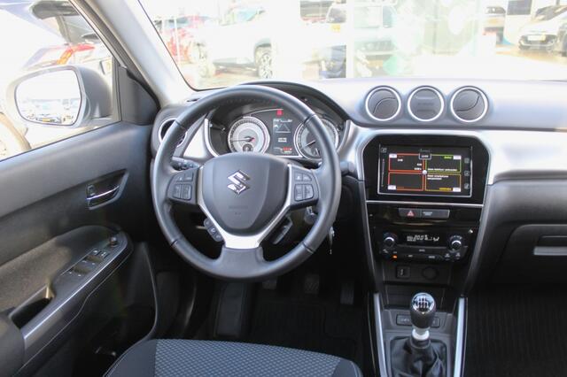 Suzuki VITARA 1.4 Boosterjet Select Smart Hybrid | 1500kg Trekgew. | Stuurverw