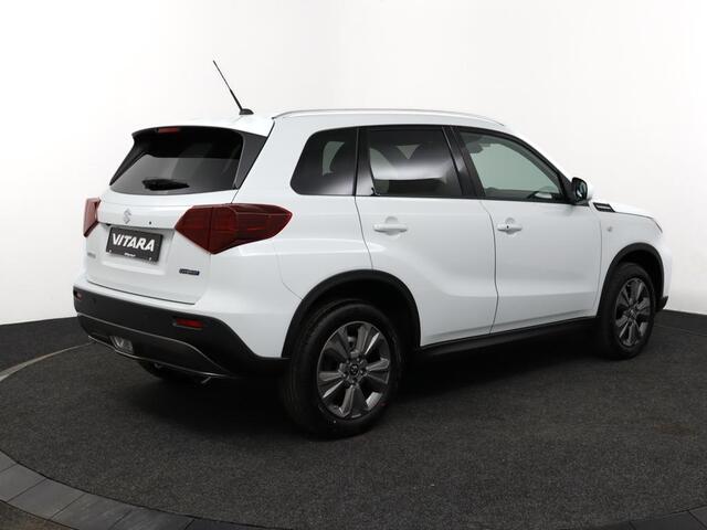 Suzuki VITARA 1.5 Hybrid Select | Automaat | Climate control | Cruise control adaptive | parkeersensoren | Apple carplay, Android auto | Navigatie | Stoelverwarming |