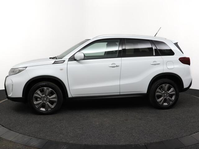 Suzuki VITARA 1.5 Hybrid Select | Automaat | Climate control | Cruise control adaptive | parkeersensoren | Apple carplay, Android auto | Navigatie | Stoelverwarming |