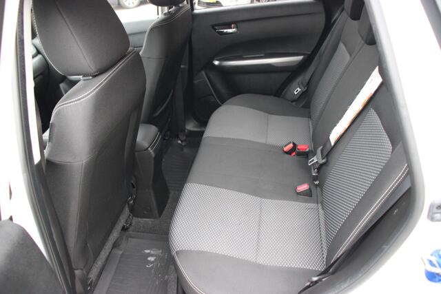 Suzuki VITARA 1.0 Boosterjet Select Automaat | Navi | Trekhaak |