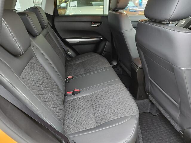 Suzuki VITARA 1.4 BOOSTERJET STYLE SMART HYBRID Direct Beschikbaar | Met 6 JAAR GARANTIE! | Inclusief ¤ 2.000,- Voorraad Voordeel