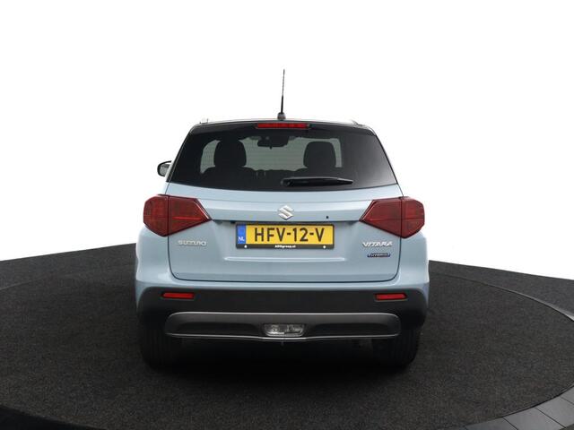 Suzuki VITARA 1.5 Hybrid Select | Automaat | Achteruitrijcamera | Led Verlichting | Bi Tone | Keyless Entry |