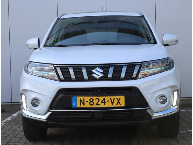 Suzuki VITARA 1.4 Boosterjet Style | Panoramadak | Trekhaak | 1e eigenaar | NAP