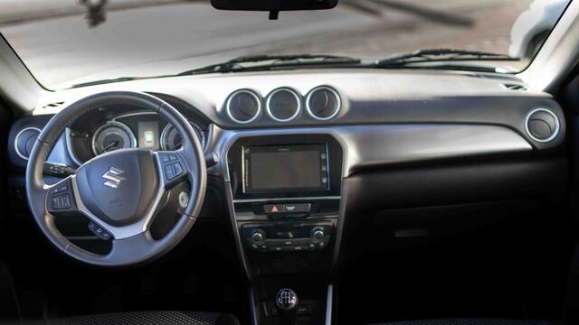 Suzuki VITARA 1.0 Boosterjet Select | Achteruitrijcamera | Apple Carplay