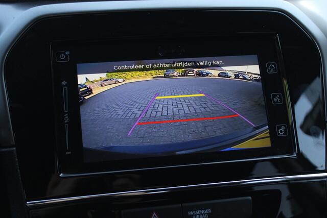 Suzuki VITARA 1.5 Hybrid 115PK Select AllGrip Automaat Adaptieve Cruise Control, Stoelverwarming, Achteruitrijcamera, Dodehoek Detector
