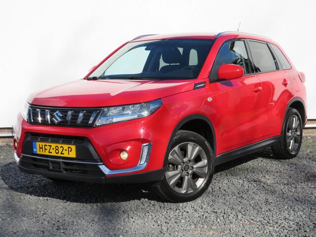 Suzuki VITARA 1.4 Boosterjet Select Smart Hybrid, Automaat, Trekhaak, Navigatie, Keyless en goed onderhouden! 1500 KG TREKGEWICHT!