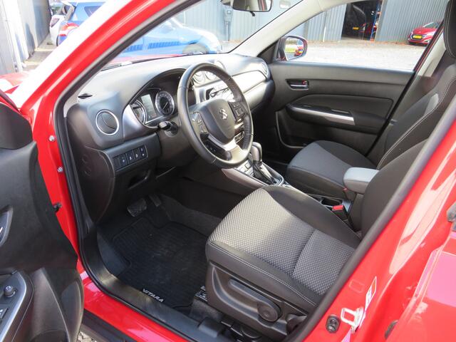 Suzuki VITARA 1.4 Boosterjet Select Smart Hybrid, Automaat, Trekhaak, Navigatie, Keyless en goed onderhouden! 1500 KG TREKGEWICHT!