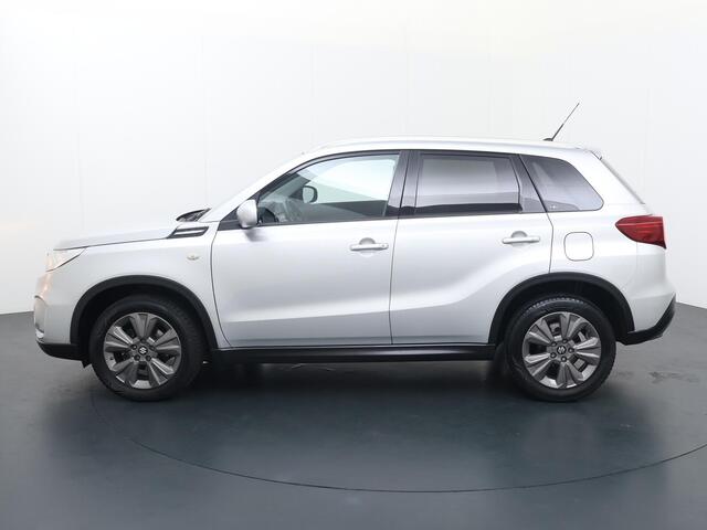 Suzuki VITARA 1.4 Boosterjet Select Achteruitrijcamera | Navigatiesysteem | Verwarmde stoelen | LM-velgen |