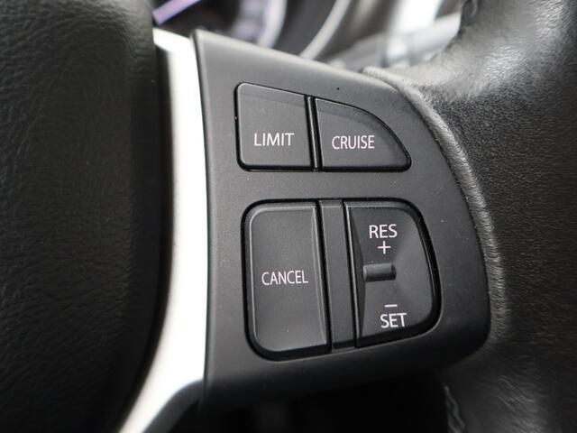 Suzuki VITARA 1.4 Boosterjet Select Achteruitrijcamera | Navigatiesysteem | Verwarmde stoelen | LM-velgen |