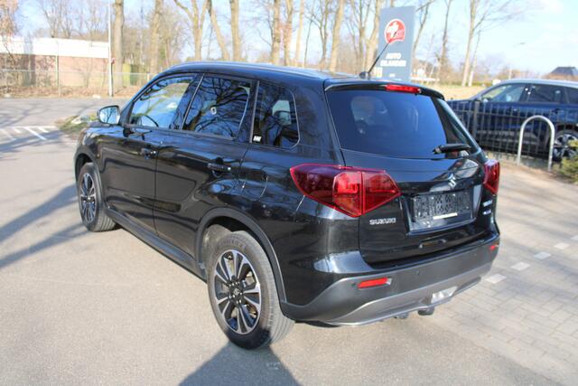 Suzuki VITARA 1.4 Boosterjet Style Smart Hybrid AUTOMAAT Pano