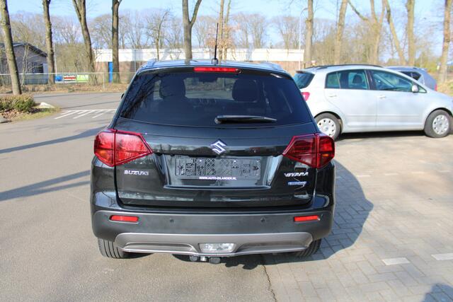 Suzuki VITARA 1.4 Boosterjet Style Smart Hybrid AUTOMAAT Pano