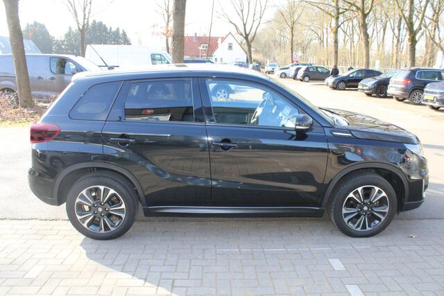 Suzuki VITARA 1.4 Boosterjet Style Smart Hybrid AUTOMAAT Pano