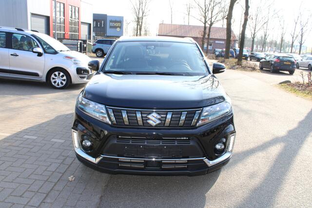 Suzuki VITARA 1.4 Boosterjet Style Smart Hybrid AUTOMAAT Pano