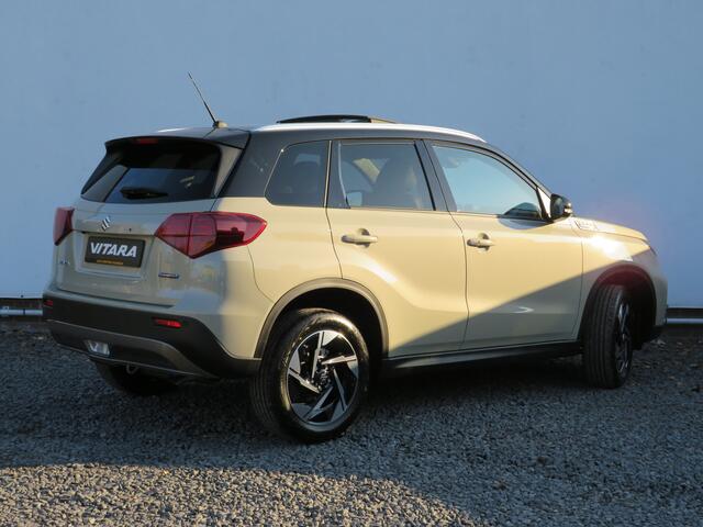 Suzuki VITARA 1.5 Hybrid Style, Automaat, Panoramadak, 6 jaar GARANTIE, Navigatie en Draadloos Applecarplay / Androidauto