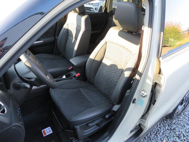 Suzuki VITARA 1.5 Hybrid Style, Automaat, Panoramadak, 6 jaar GARANTIE, Navigatie en Draadloos Applecarplay / Androidauto