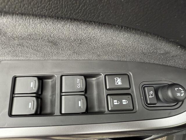 Suzuki VITARA 1.4 Boosterjet Style Smart Hybrid Nieuw uit voorraad leverbaar! 6 jaar garantie!